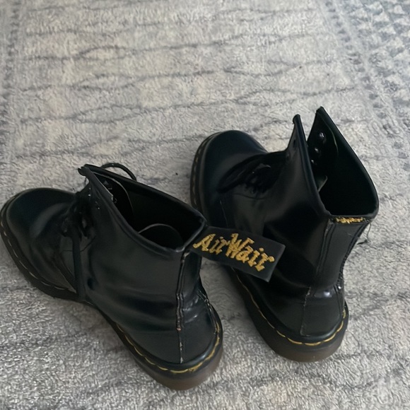 Airwair Black Combat Boots Made in England Size 4 -Fits like size 7/8 - Picture 4 of 5